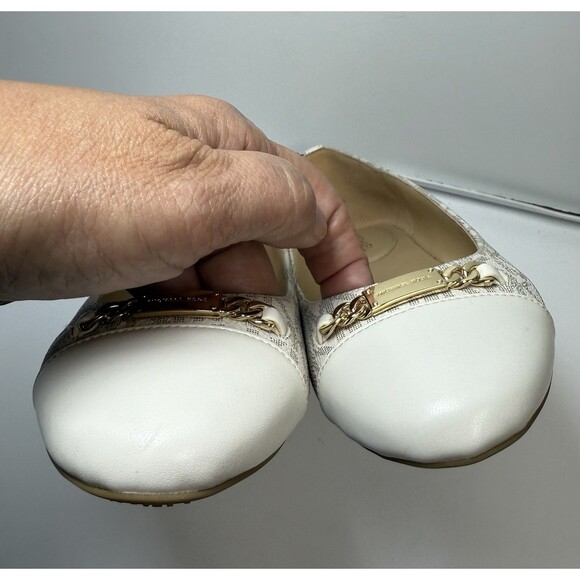 Michael Kors Gold Metal Place Logo Monogram Ballet Flats In Vanilla Sz 7 - Picture 5 of 9